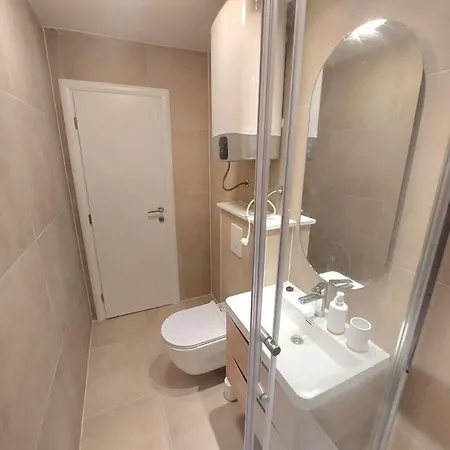 Orla Μακάρσκα