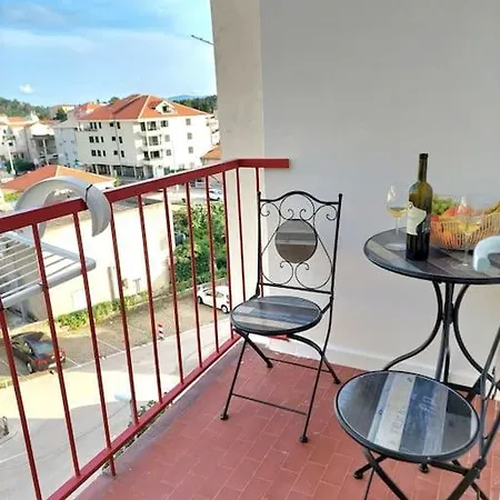 Apartman Orla